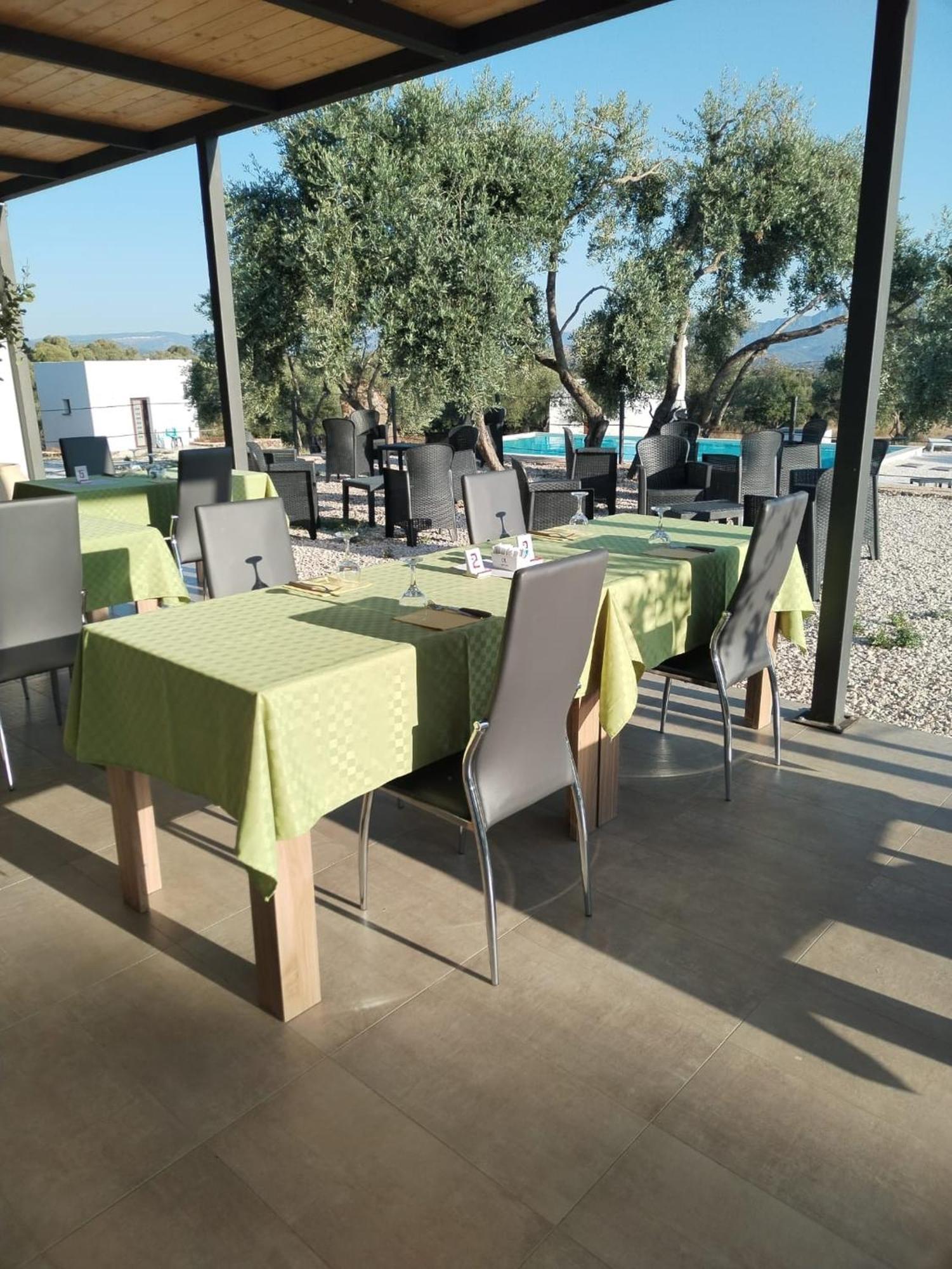 דורגלי Farmhouse La Croisette - Agriturismo מראה חיצוני תמונה