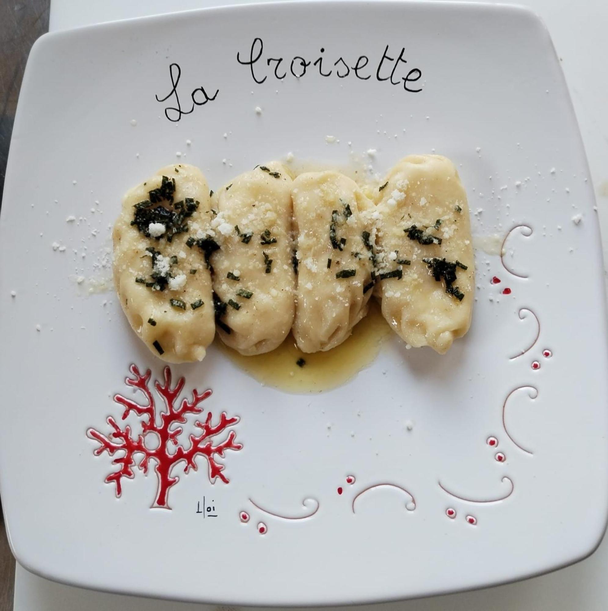 דורגלי Farmhouse La Croisette - Agriturismo מראה חיצוני תמונה